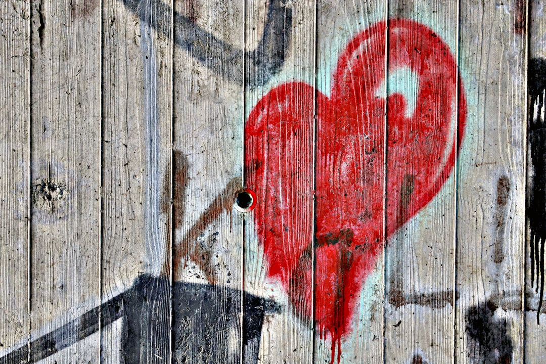 Günümüzdeki Aşk İlişkileri: Modern Zamanların Kalp Oyunları