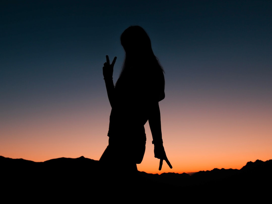 Başlık: Erkeklerin Bakire Kadın İsteği: Gerçekler ve Mitler